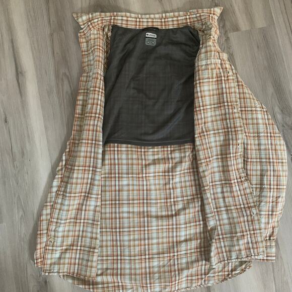 Columbia Sports Titanium Omni Dry Men's Button Down Shirt XXL Plaid Vent Cream - Picture 3 of 11